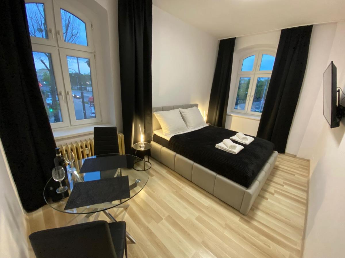 Vip Rooms Apartment Torun Exterior photo