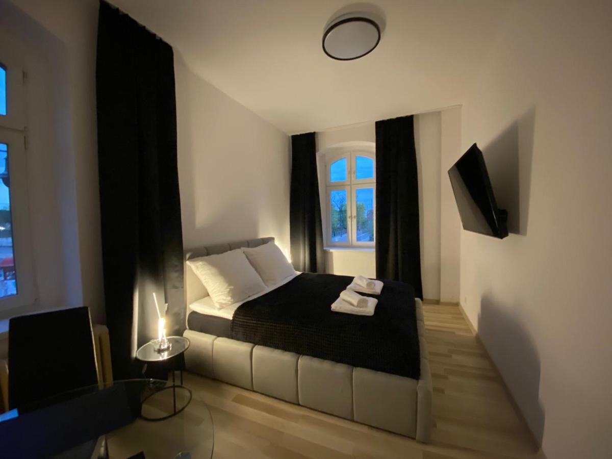 Vip Rooms Apartment Torun Exterior photo